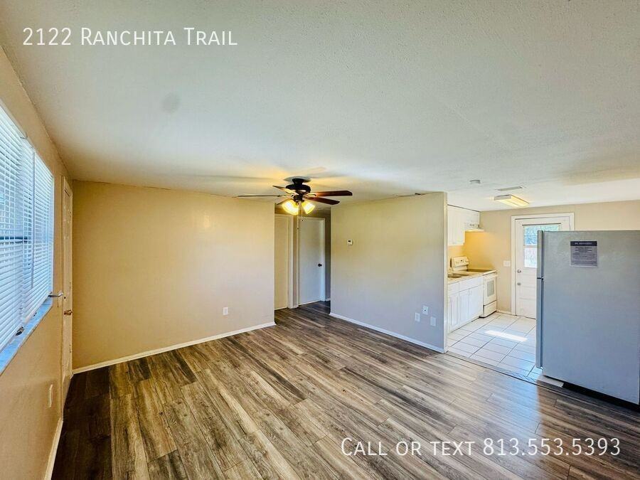 2122 Ranchita Trl - Photo 3 of 8