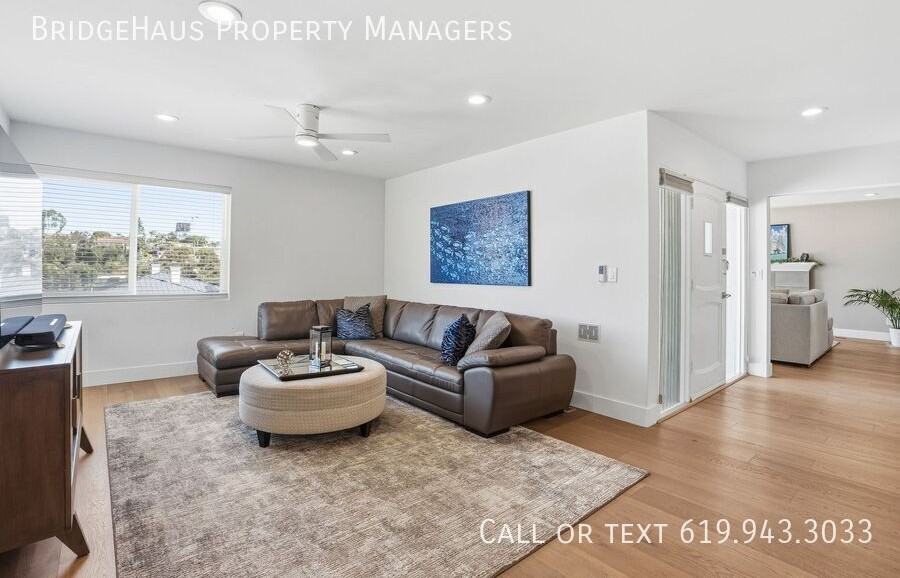 3266 Goldfinch St - Photo 3 of 40