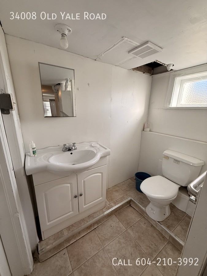 34008 Old Yale Rd - Photo 7 of 19