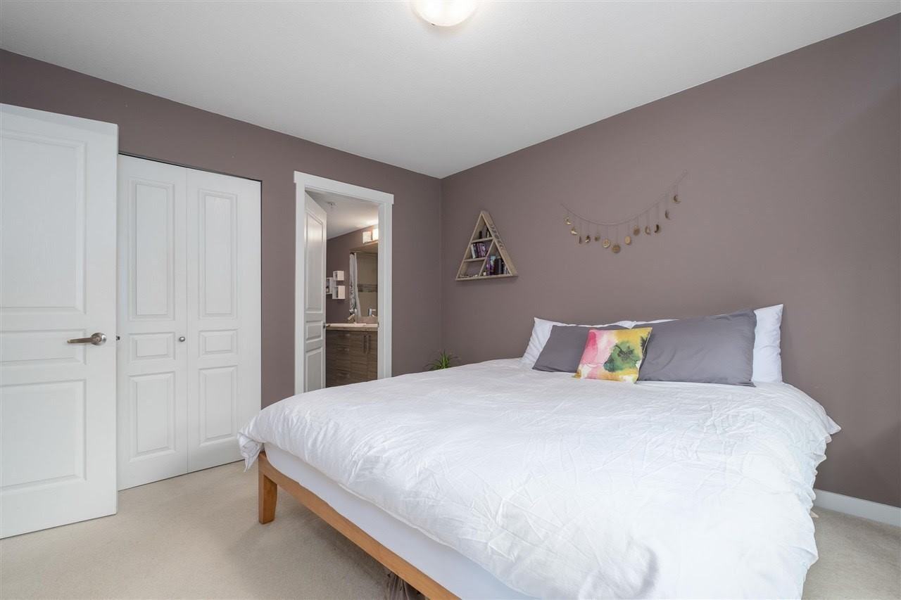 3105 Lincoln Ave #103 - Photo 3 of 11