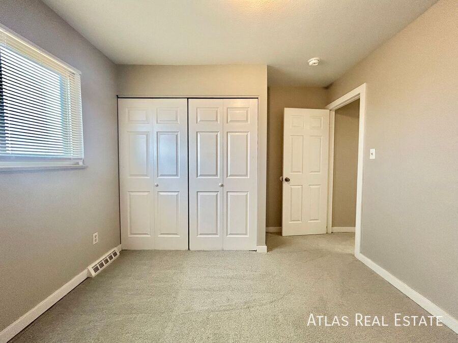 9117 E Nassau Ave - Photo 7 of 20