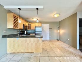 909 N Logan St #9E - Photo 1 of 1