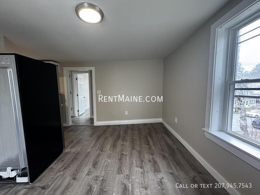 7 Bennett Ave #3 - Photo 4 of 10