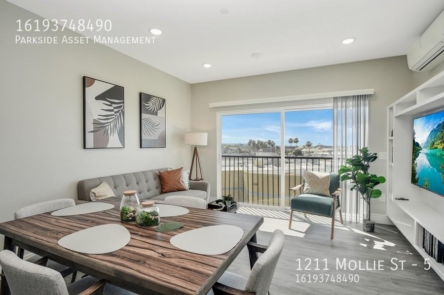 1211 Mollie St #5 - Photo 4 of 19