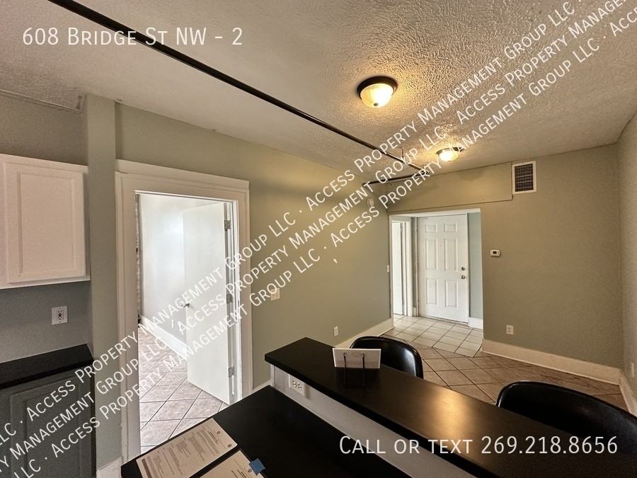 608 Bridge St Nw #2 - Photo 5 of 19