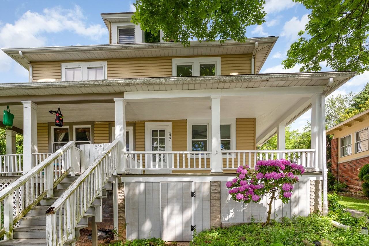 827 Pennsylvania Ave - Photo 2 of 32