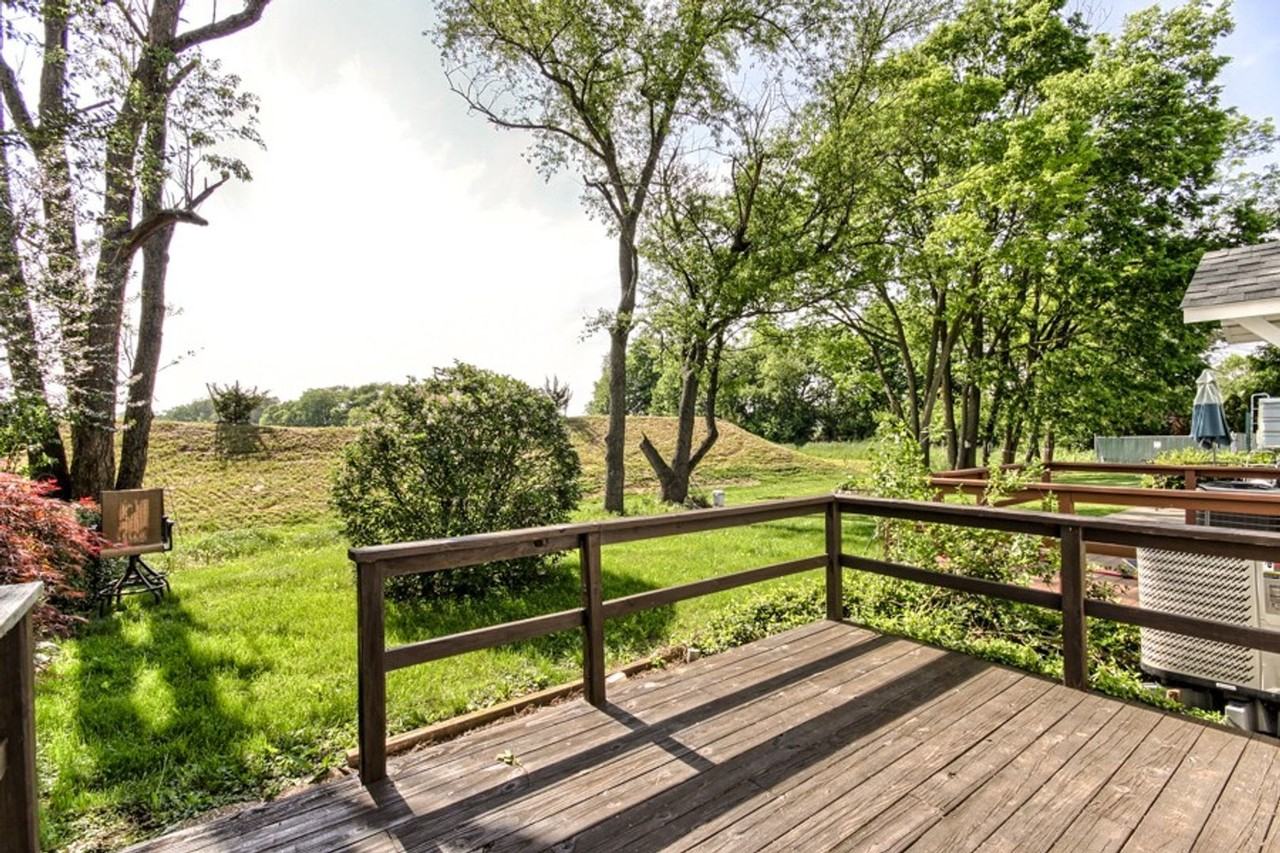 31 Warwick Cir - Photo 7 of 35