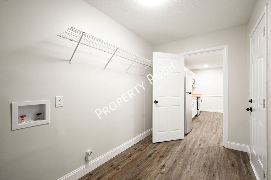 7716 Nautical Way #A - Photo 7 of 12