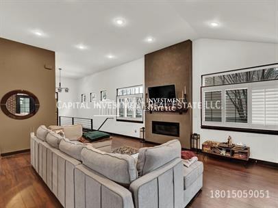 10244 S Sacramento Way - Photo 5 of 27