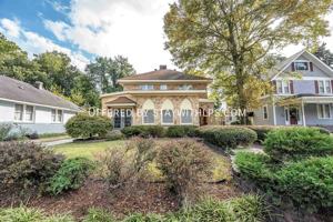 featured image of 2035 Central Ave