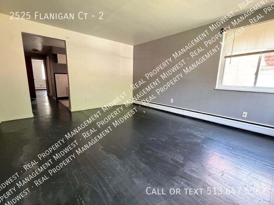 2525 Flanigan Ct #2 - Photo 4 of 10