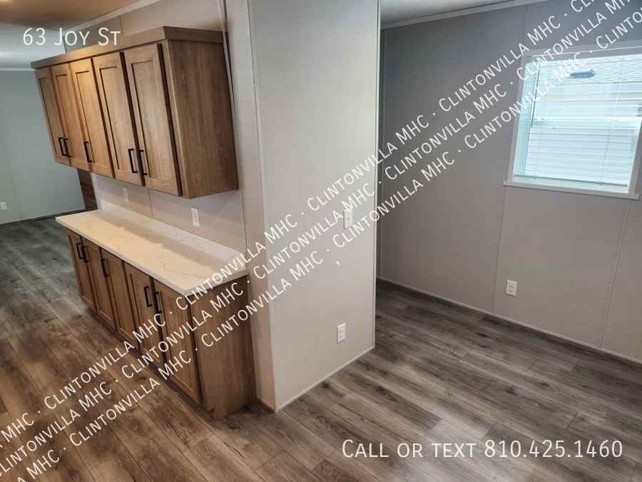 63 Joy St - Photo 4 of 10