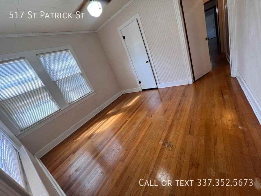 517 Saint Patrick St - Photo 5 of 11