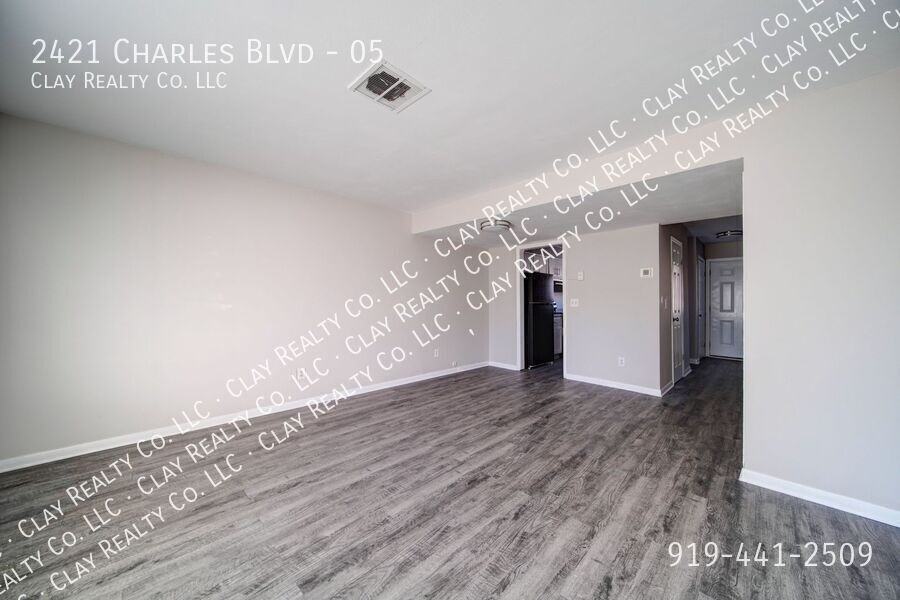 2421 Charles Blvd #05 - Photo 6 of 36