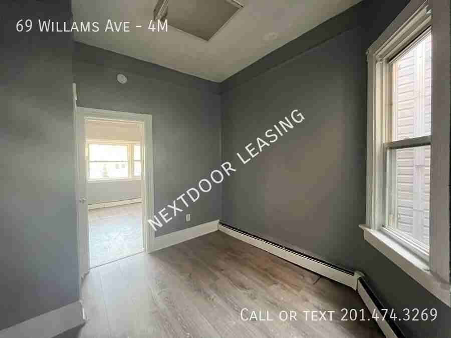 69 Williams Ave #4M - Photo 4 of 6