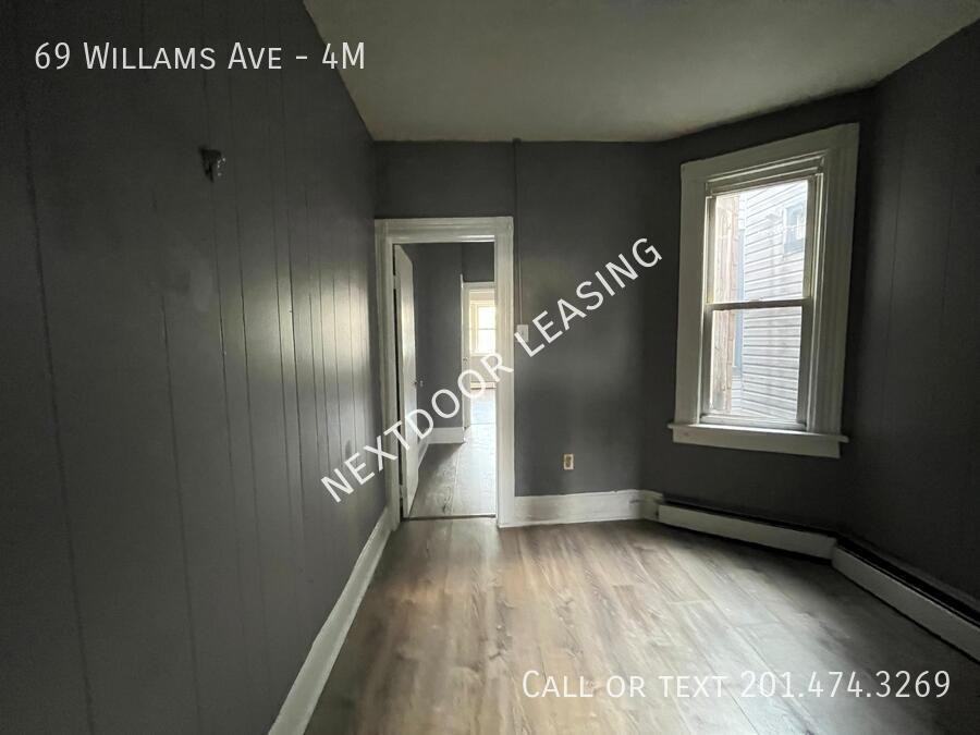 69 Williams Ave #4M - Photo 6 of 6