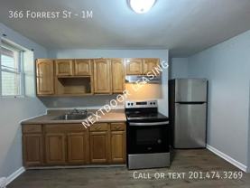 366 Forrest St #1M - Photo 1 of 1