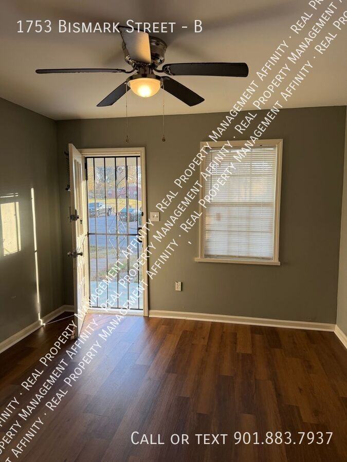 1753 Bismark St #B - Photo 4 of 22