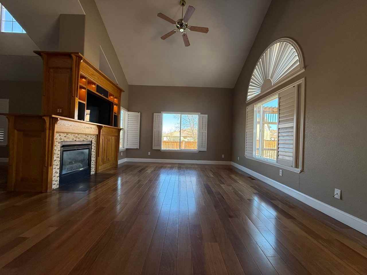 6763 Granite Peak Dr - Photo 5 of 22