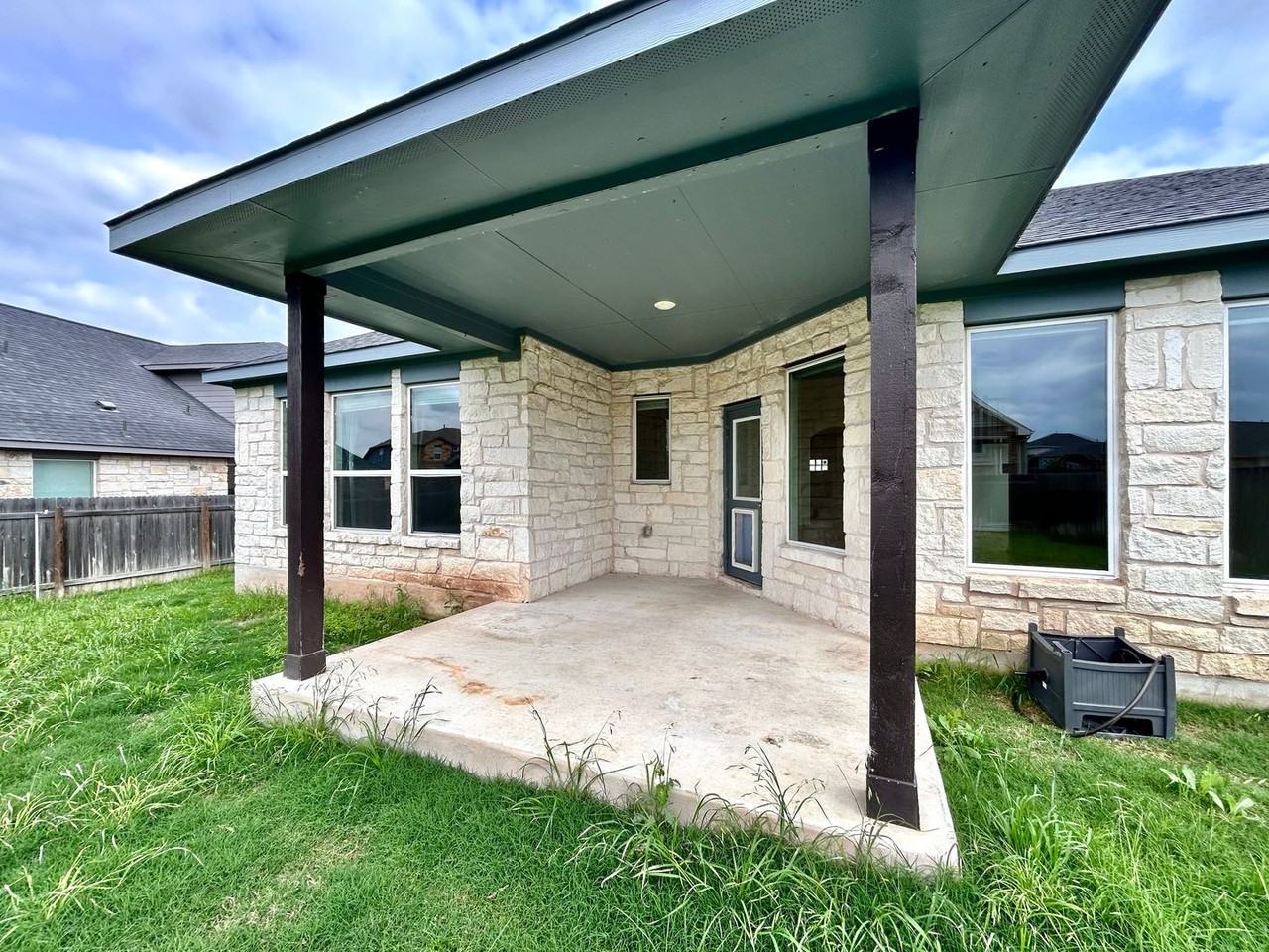 208 Azalea Springs Rd - Photo 7 of 50