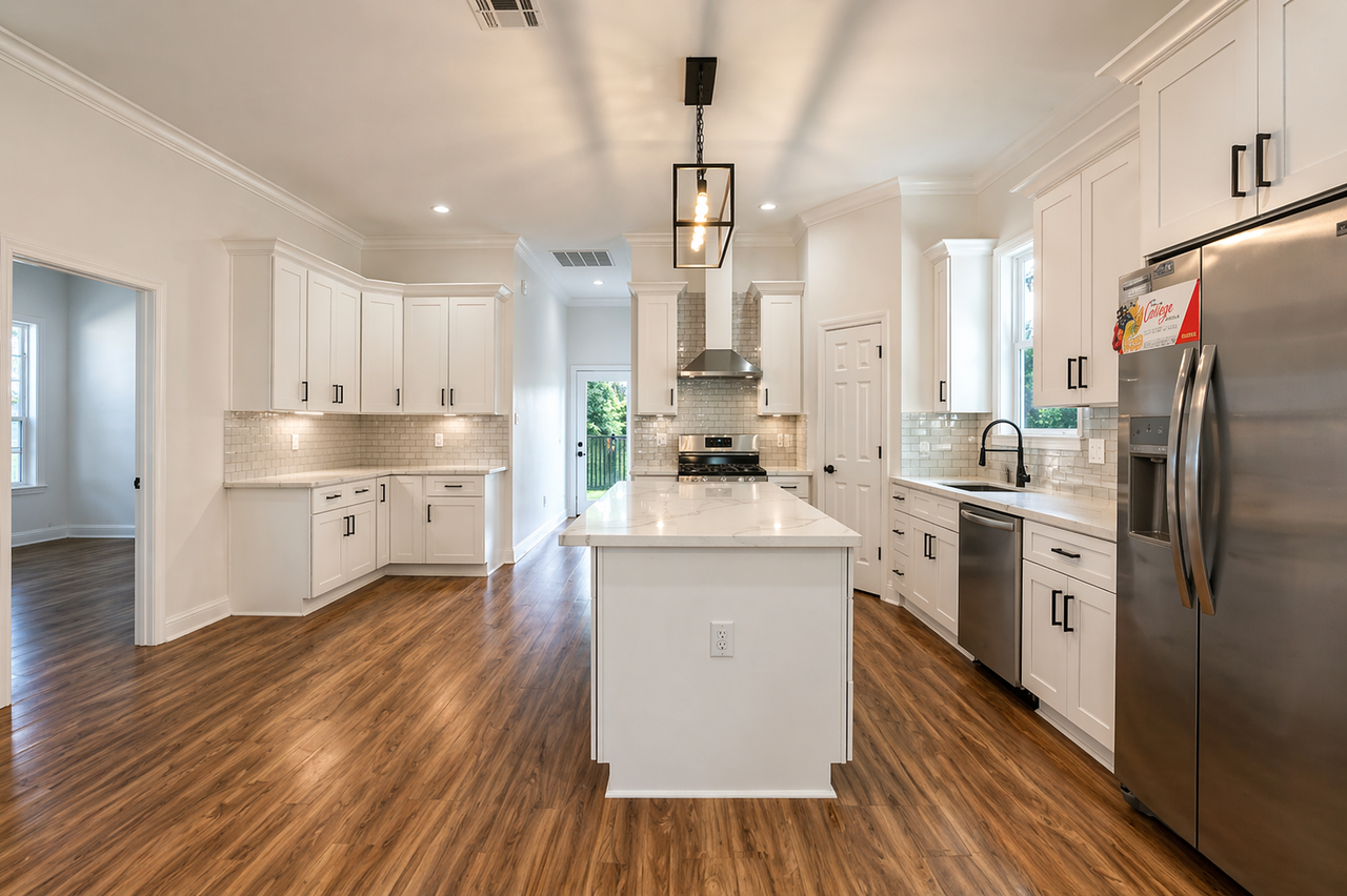 2707 Jackson Blvd - Photo 3 of 10