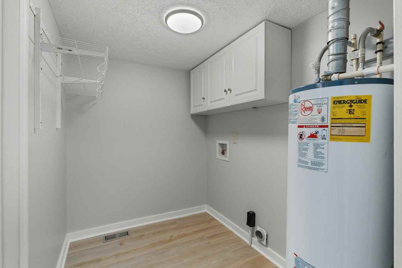 2010 6th Avenue - Photo 7 of 13