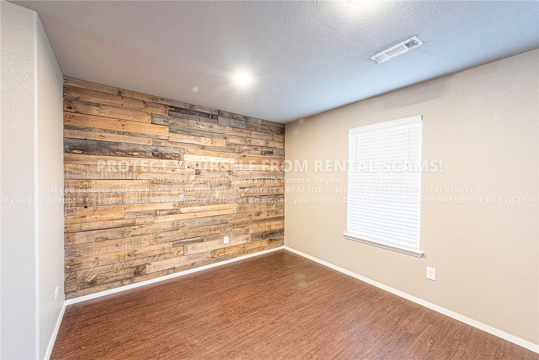 1336 S Splash Dr - Photo 6 of 15