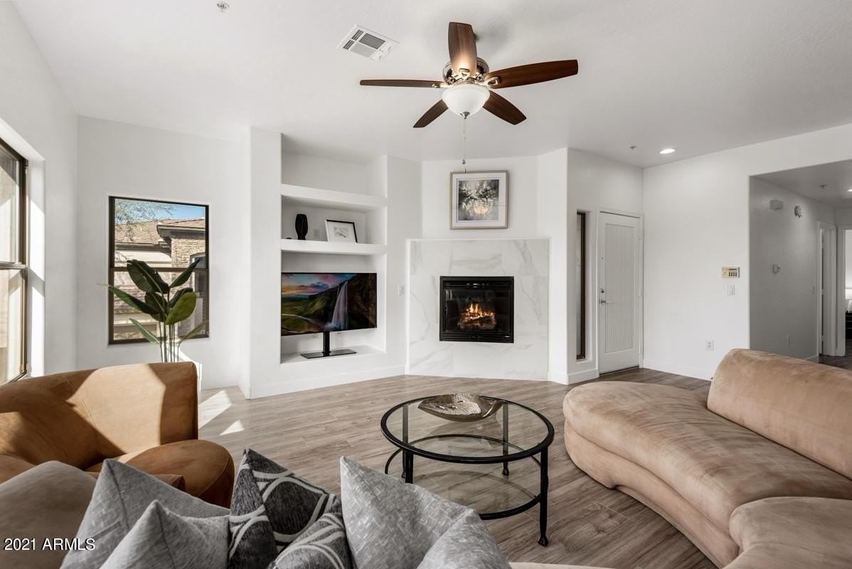 20121 N 76th St #2003 - Photo 6 of 30