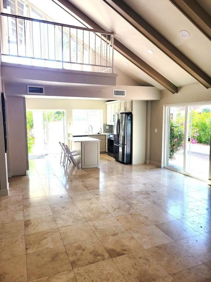 5770 N Scottsdale Rd - Photo 5 of 25