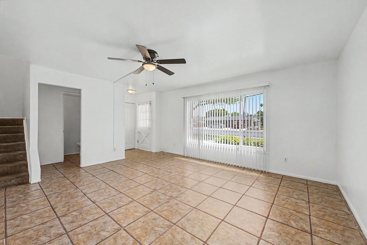 4522 N 15th Ave - Photo 4 of 40