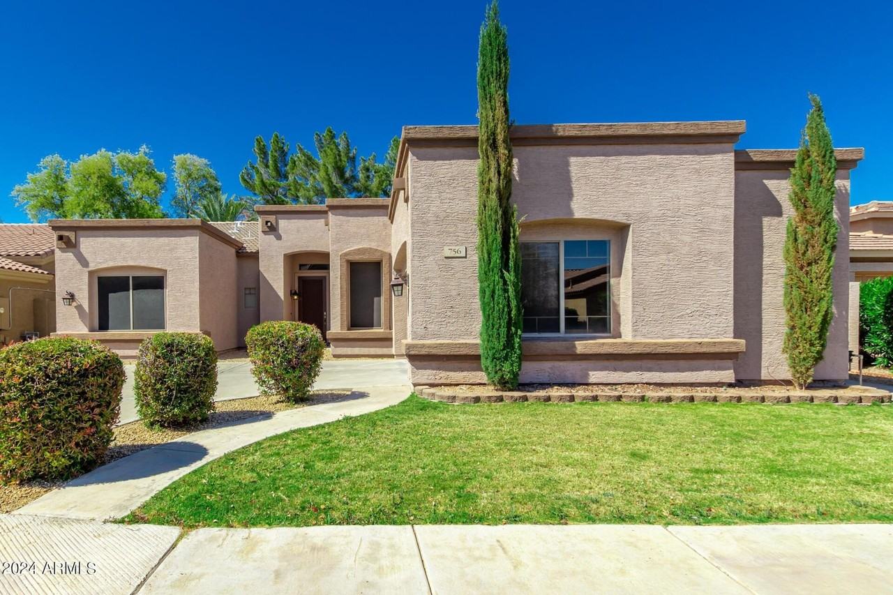 756 W Citrus Way - Photo 2 of 27