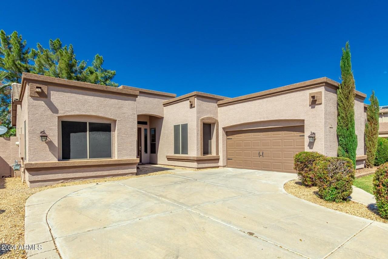 756 W Citrus Way - Photo 4 of 27