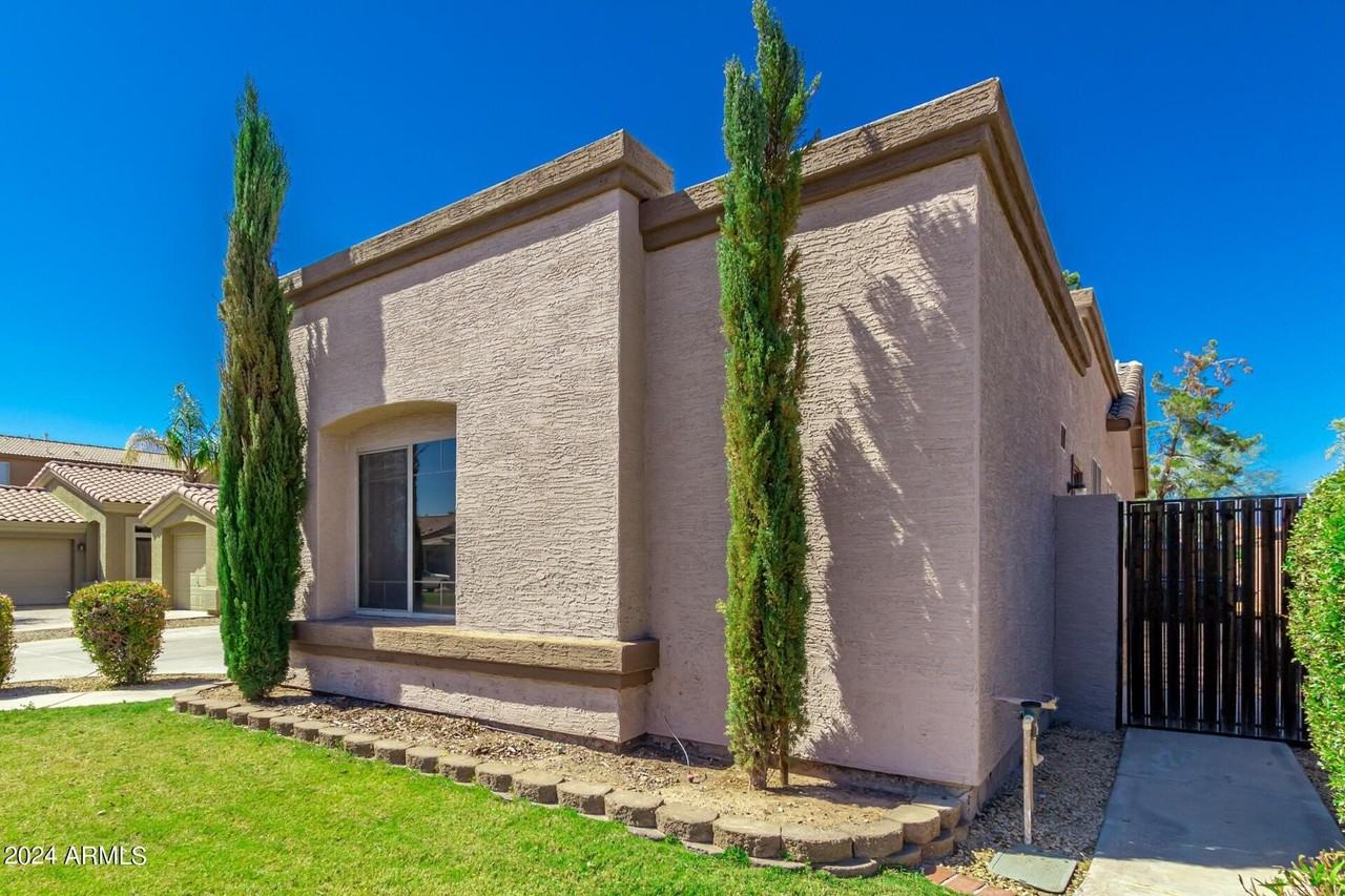 756 W Citrus Way - Photo 5 of 27