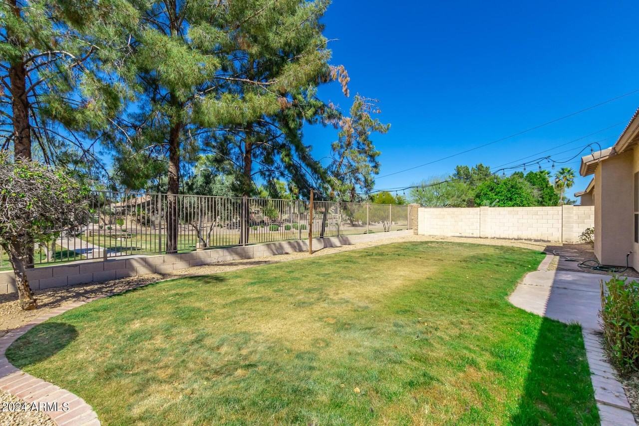 756 W Citrus Way - Photo 7 of 27