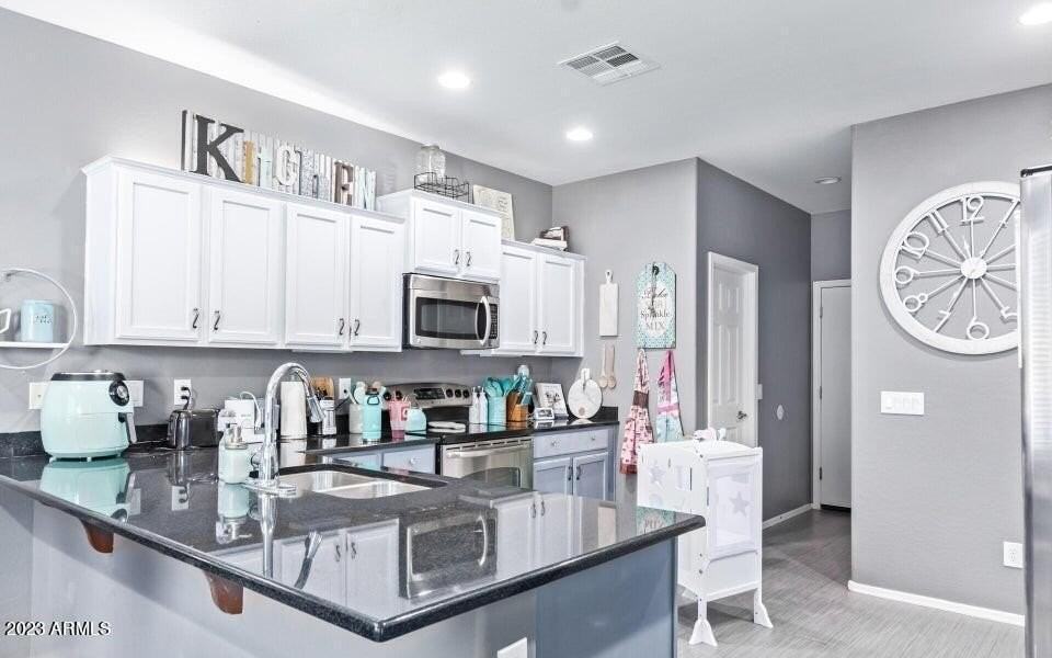 36840 W Oliveto Ave - Photo 7 of 28