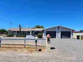 8702 W Pinnacle Peak Rd - Photo 1 of 1