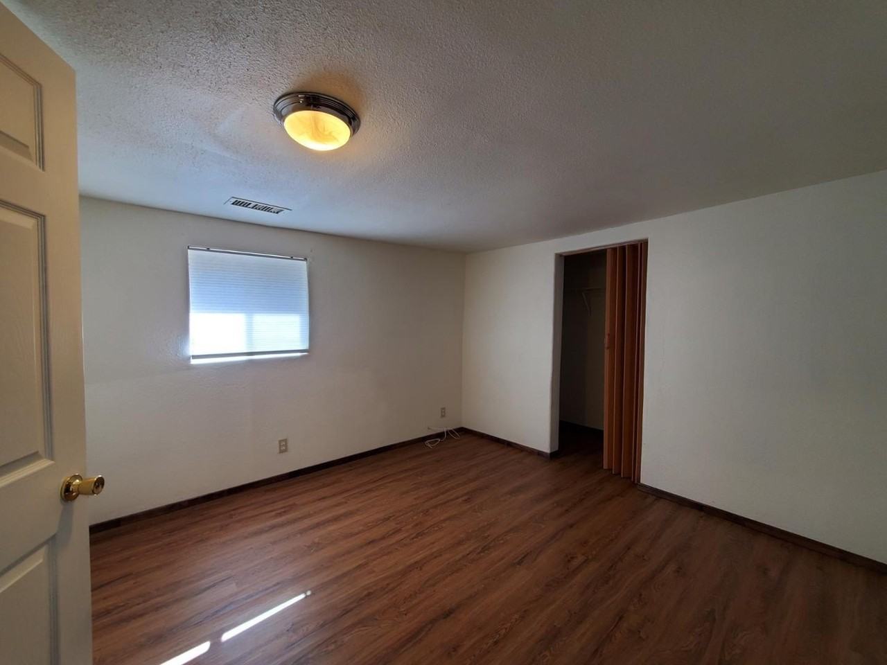 515 S O Leary St - Photo 3 of 28