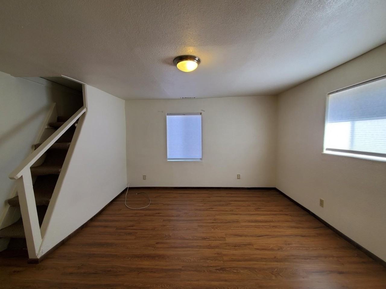 515 S O Leary St - Photo 4 of 28