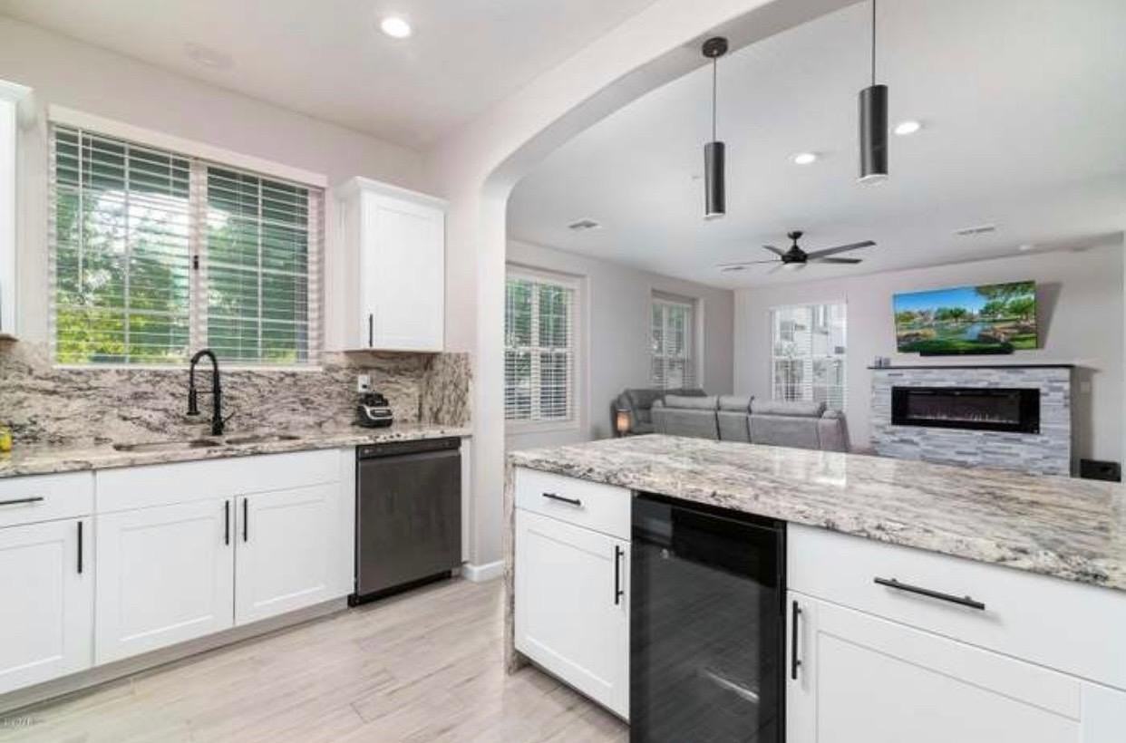 2726 S Equestrian Dr #101 - Photo 5 of 25