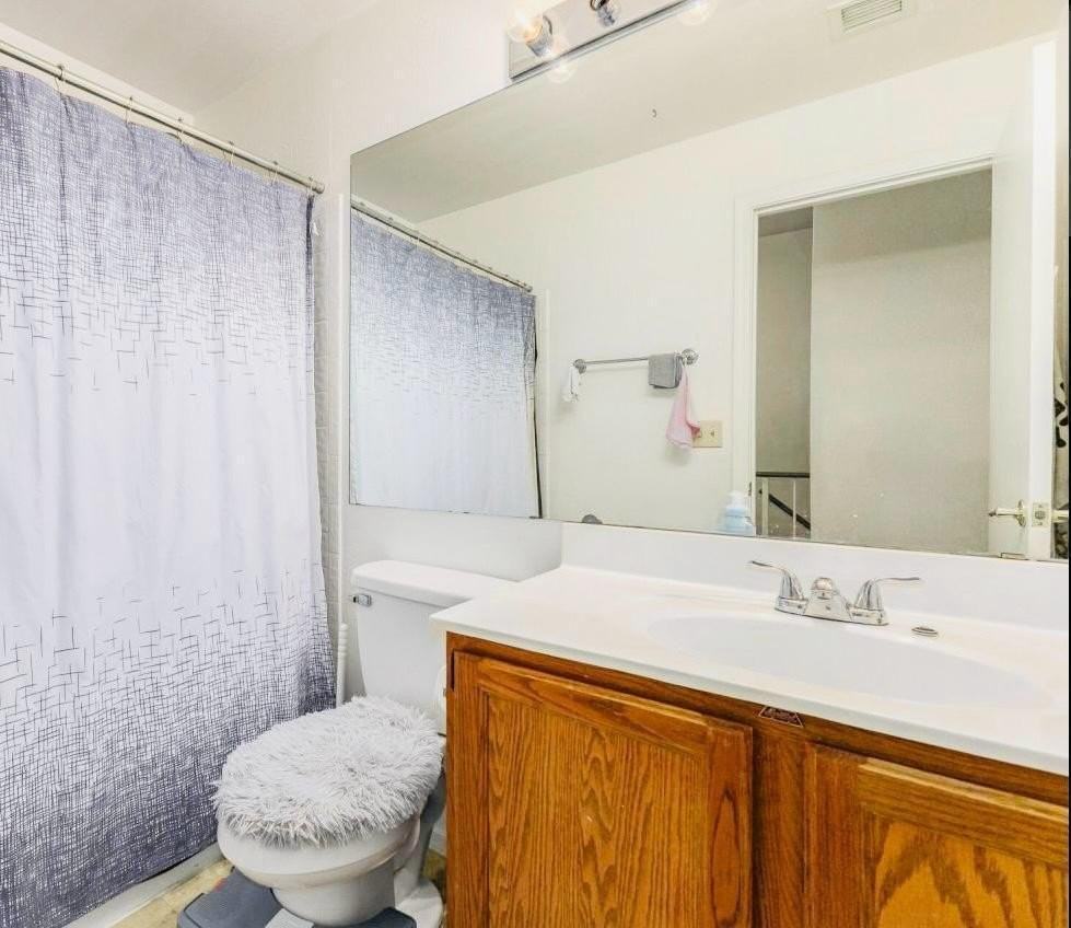 500 N Roosevelt Ave #115 - Photo 7 of 18