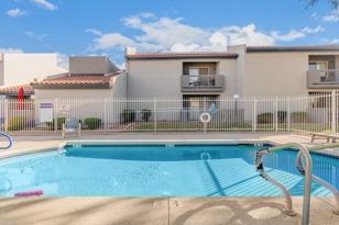 220 N 22nd Pl Unit 2101  