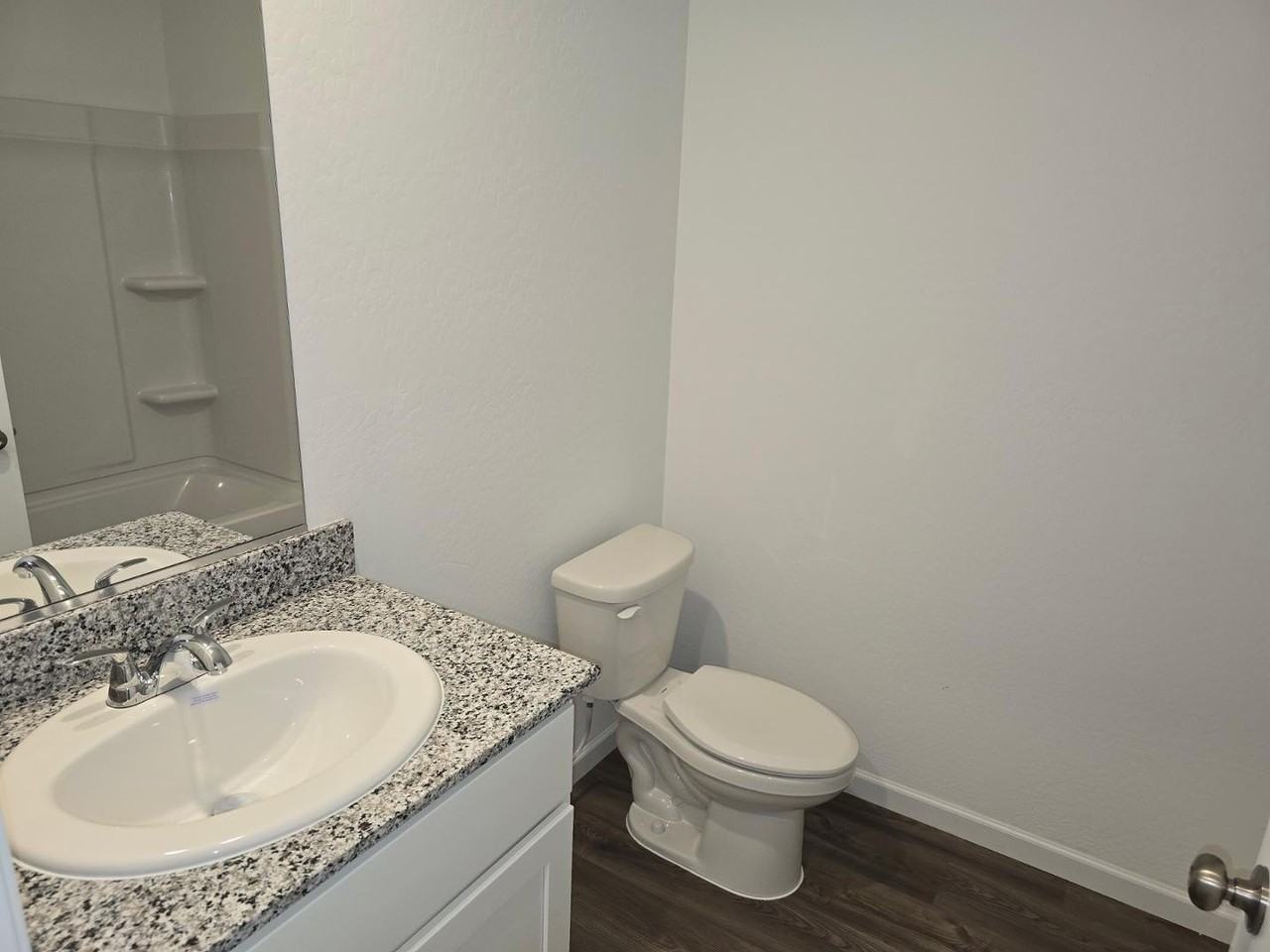 737 Dylan Ct - Photo 3 of 13