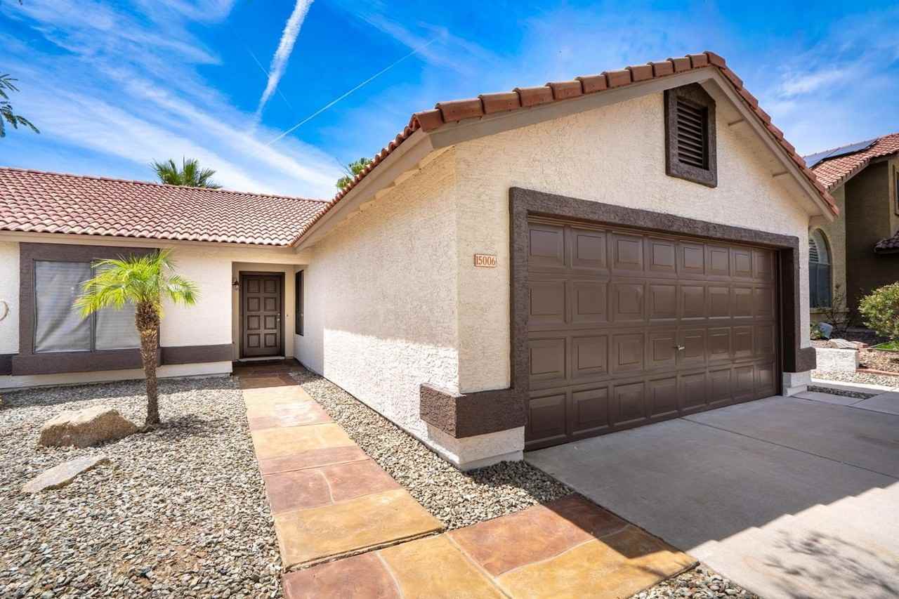 15006 S 27th Way - Photo 2 of 21