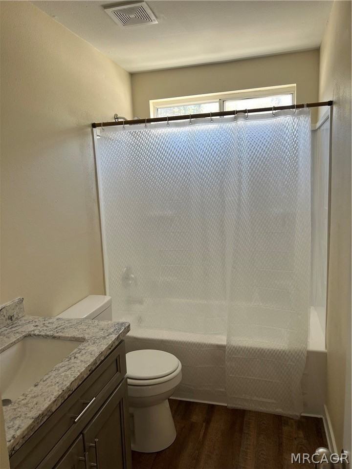 40850 Village Dr - Photo 4 of 10