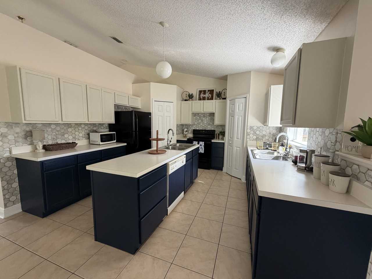 2717 Orpha Ln #1 - Photo 4 of 19