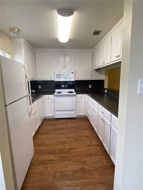 1016 Sun Meadow Ct - Photo 2 of 11