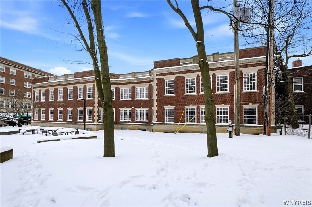 40 North St #204