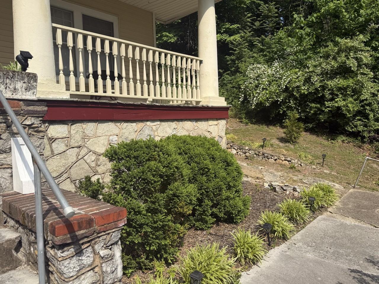 3305 Crestone Cir - Photo 2 of 25