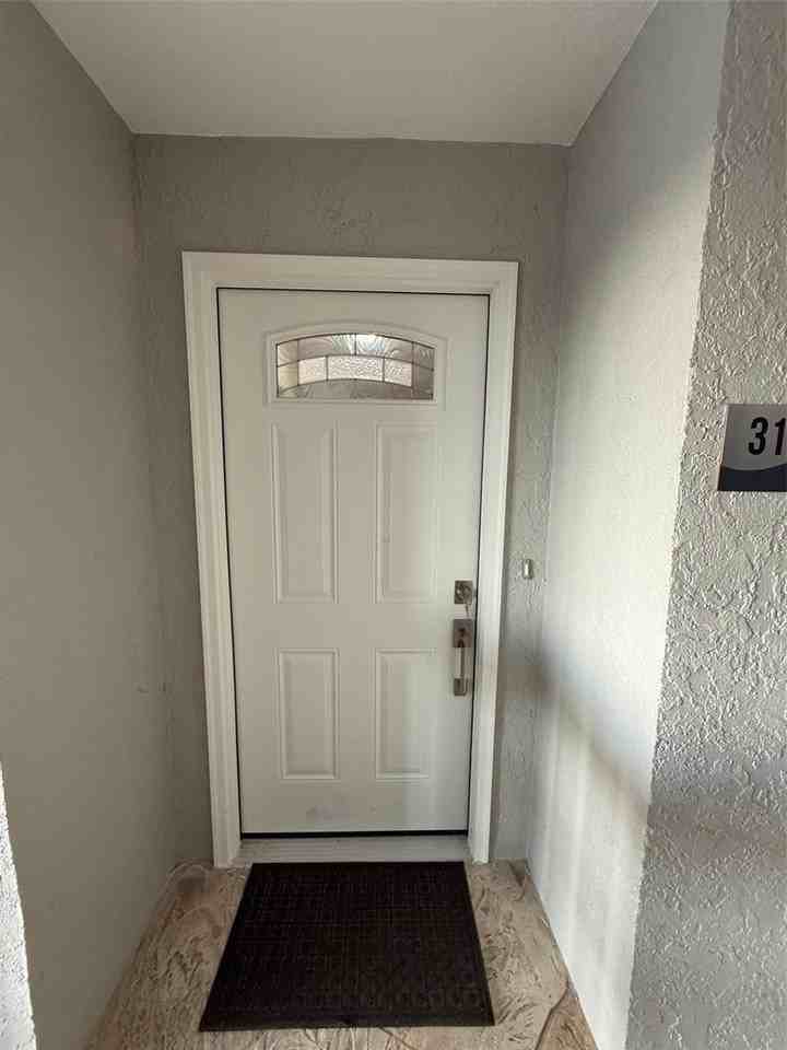 1477 Park Beach Cir - Photo 2 of 25