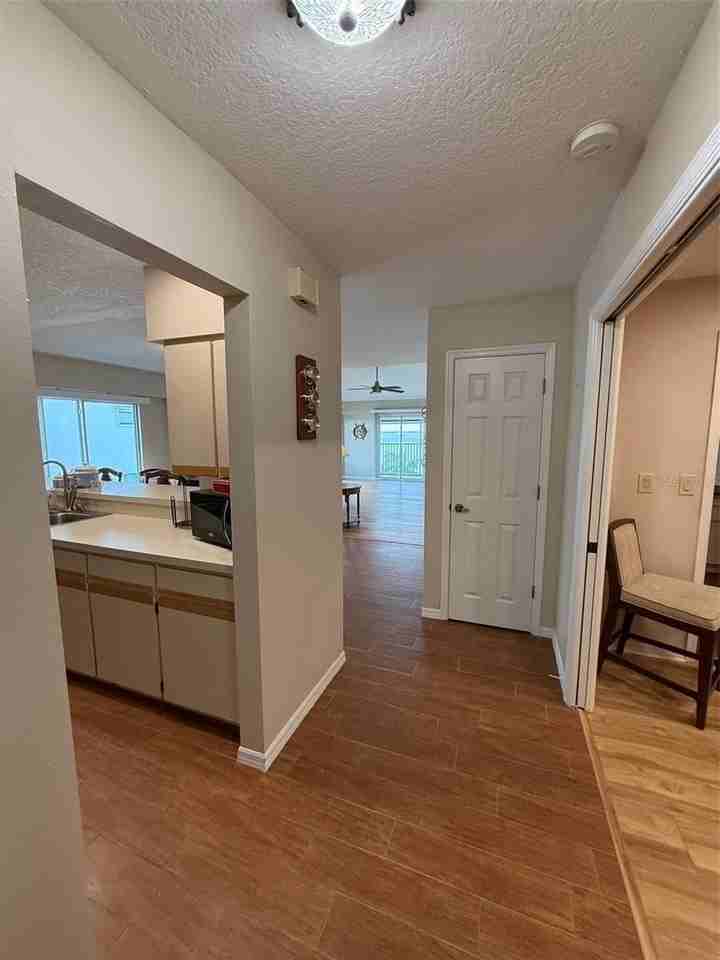1477 Park Beach Cir - Photo 3 of 25